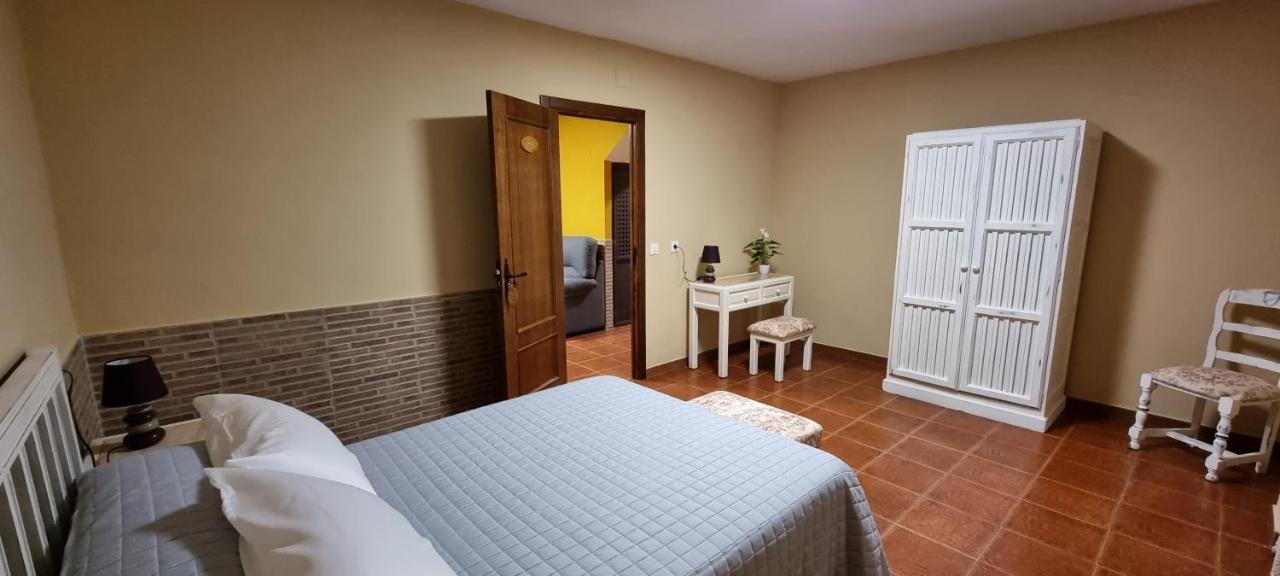 Apartamento Turistico "El Rincon De La Pernila" Гвадалупе Экстерьер фото