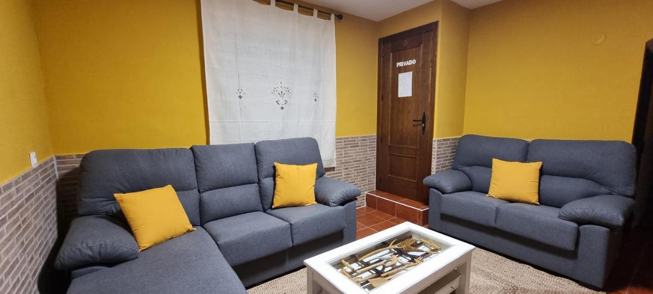 Apartamento Turistico "El Rincon De La Pernila" Гвадалупе Экстерьер фото
