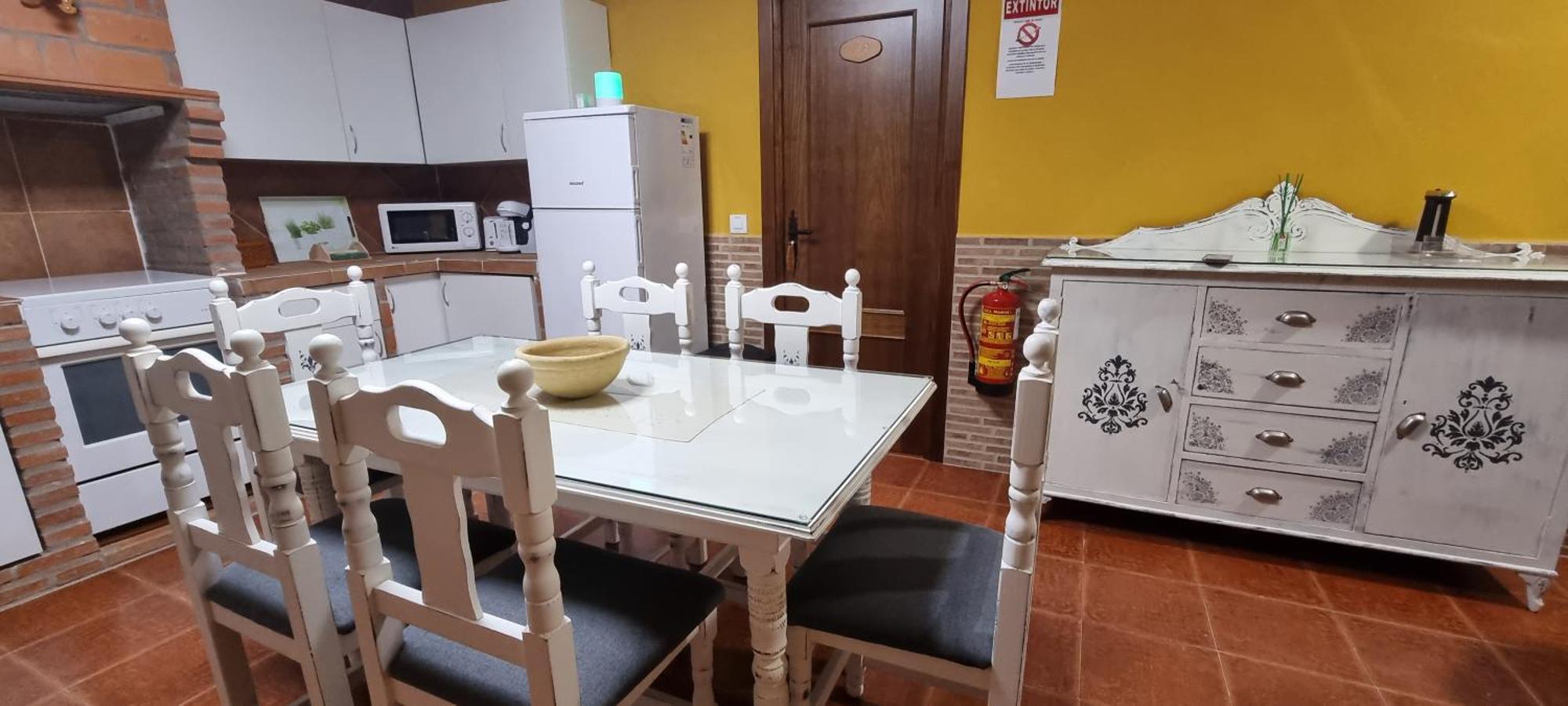 Apartamento Turistico "El Rincon De La Pernila" Гвадалупе Экстерьер фото