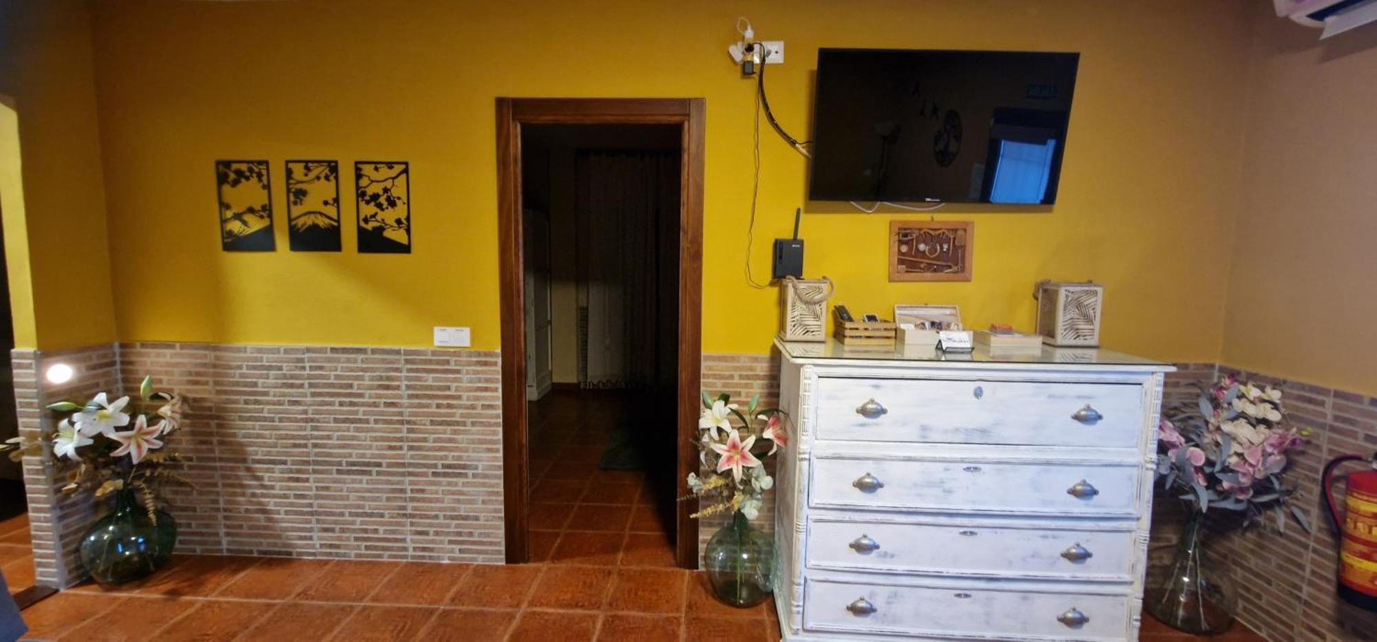 Apartamento Turistico "El Rincon De La Pernila" Гвадалупе Экстерьер фото